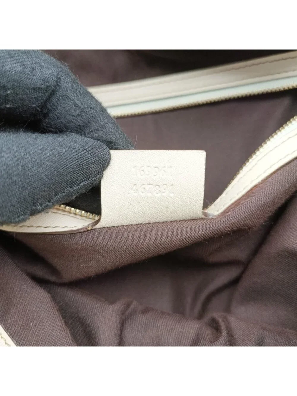 ★SOLD★ Gucci Bamboo White Leather Messenger Bag - Picture 11 of 15